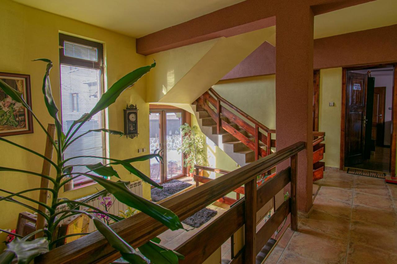 בנסקו Guest House Sevda מראה חיצוני תמונה